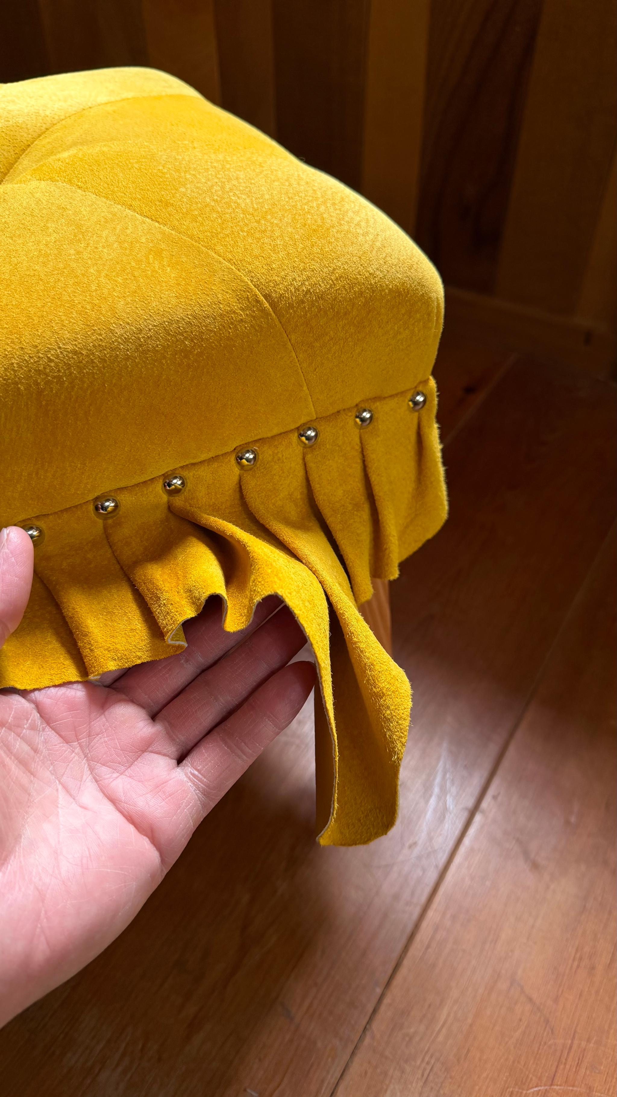 Swell Stool ~ｽｳｪﾙ･ｽﾂｰﾙ~ （豚革/マリーゴールド） | 4枚目