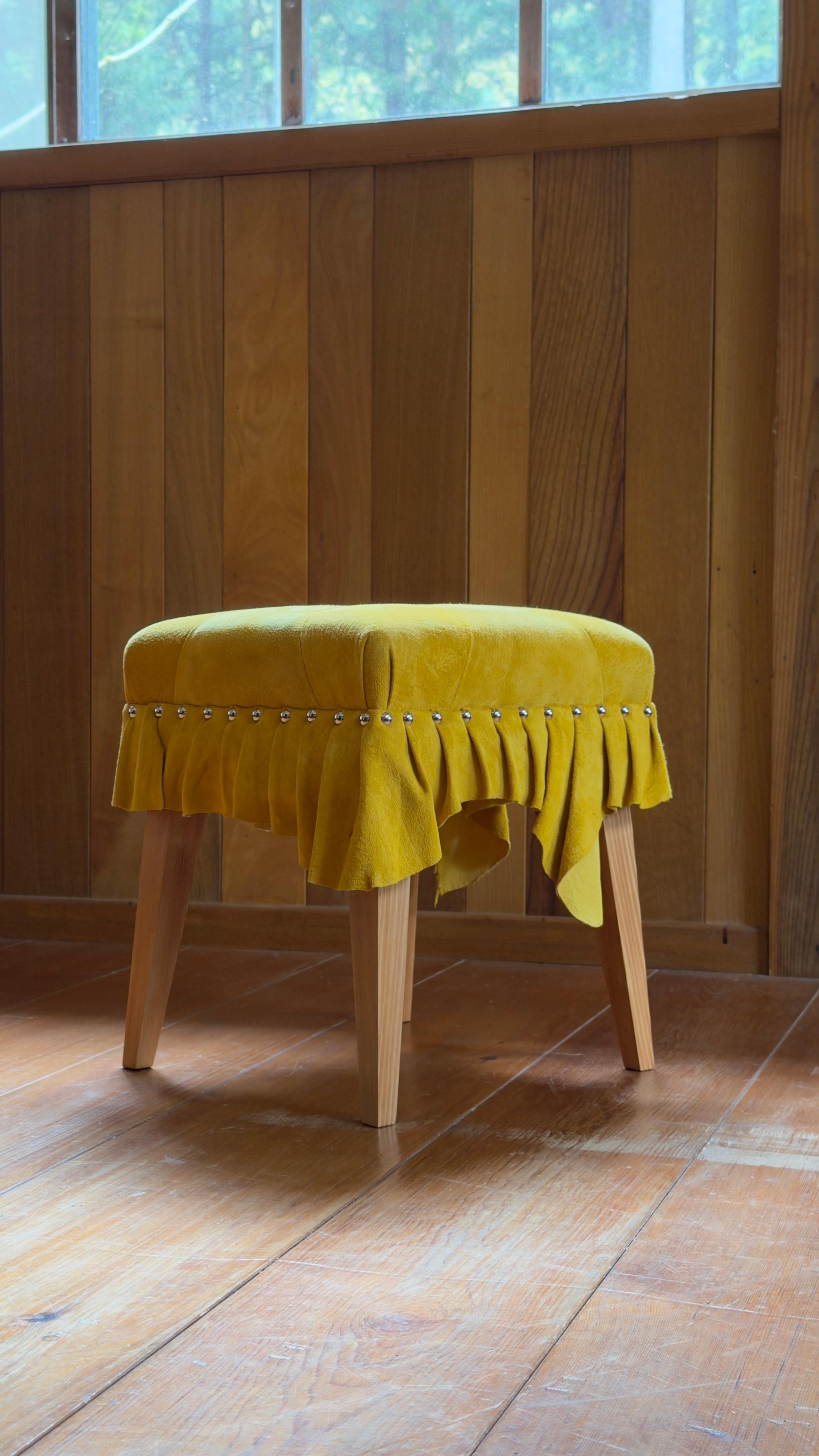 Swell Stool ~ｽｳｪﾙ･ｽﾂｰﾙ~ （豚革/マリーゴールド） | 9枚目