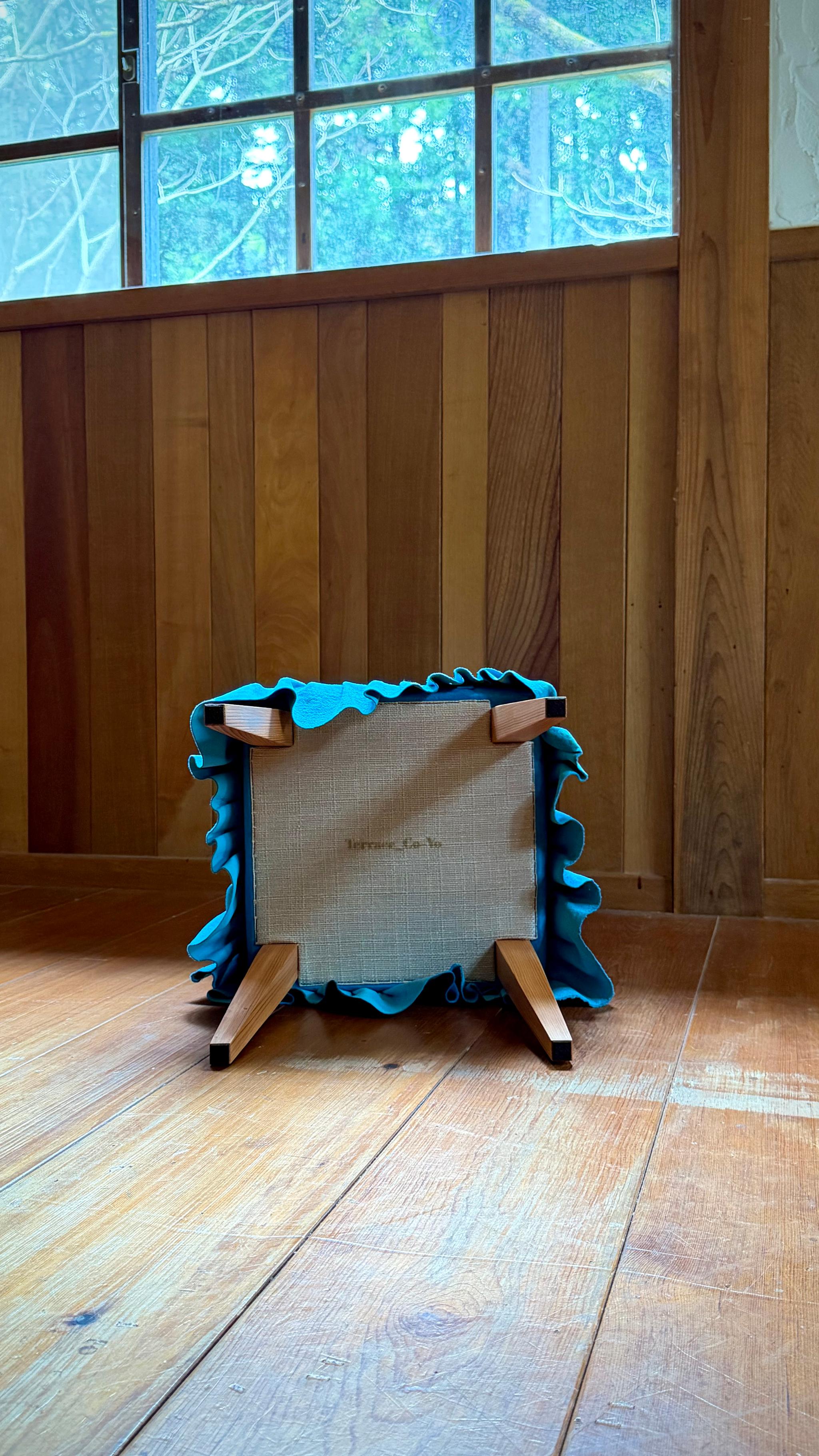 Swell Stool ~ｽｳｪﾙ･ｽﾂｰﾙ~ （豚革/マリンブルー） | 5枚目