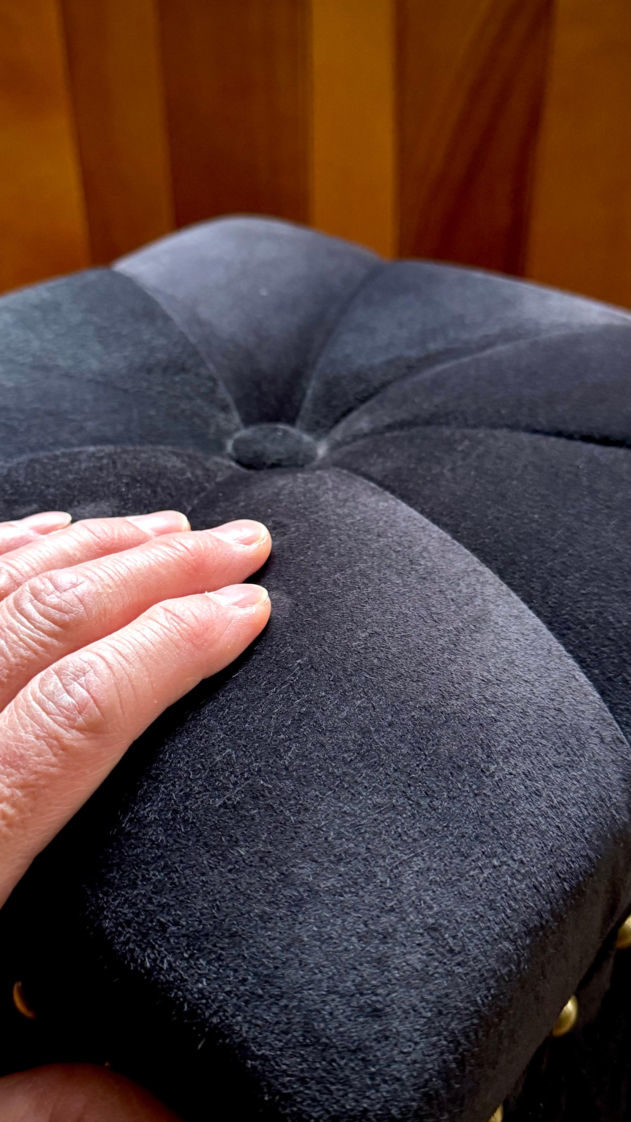 Swell Stool ~ｽｳｪﾙ･ｽﾂｰﾙ~ （豚革/漆黒） | 3枚目