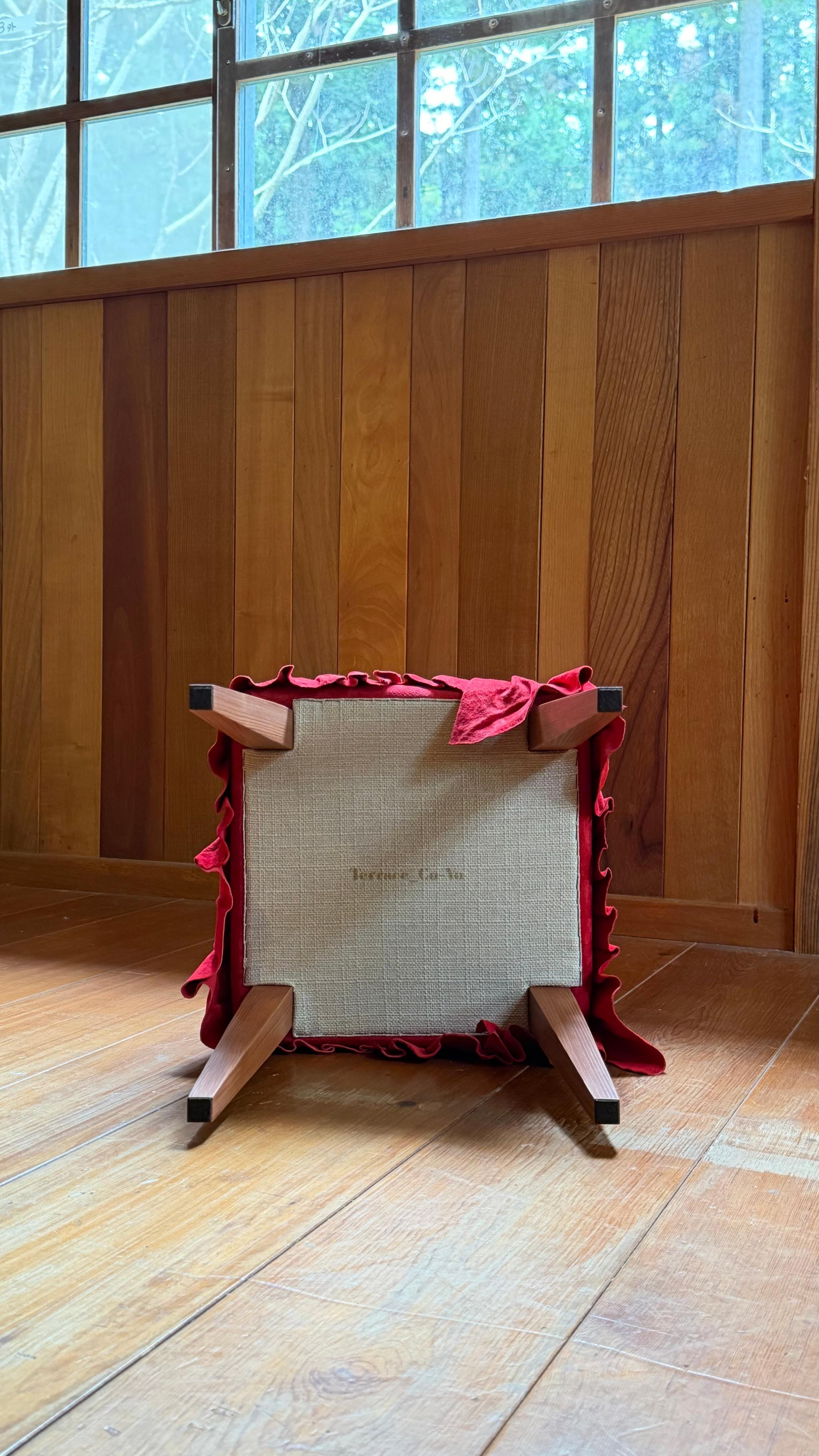 Swell Stool ~ｽｳｪﾙ･ｽﾂｰﾙ~ （豚革/真紅） | 5枚目