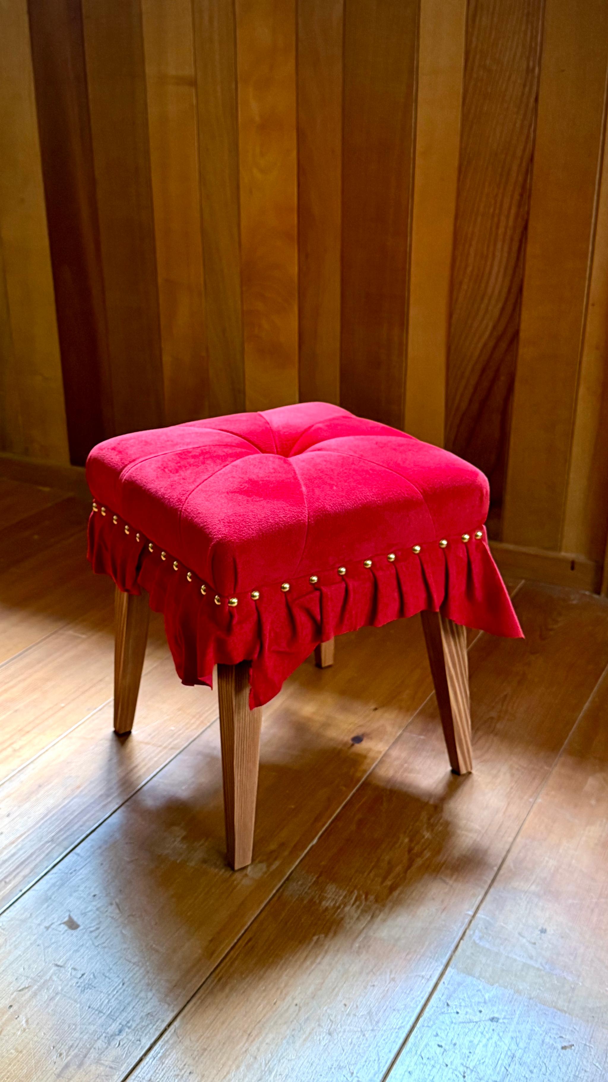 Swell Stool ~ｽｳｪﾙ･ｽﾂｰﾙ~ （豚革/真紅） | 8枚目