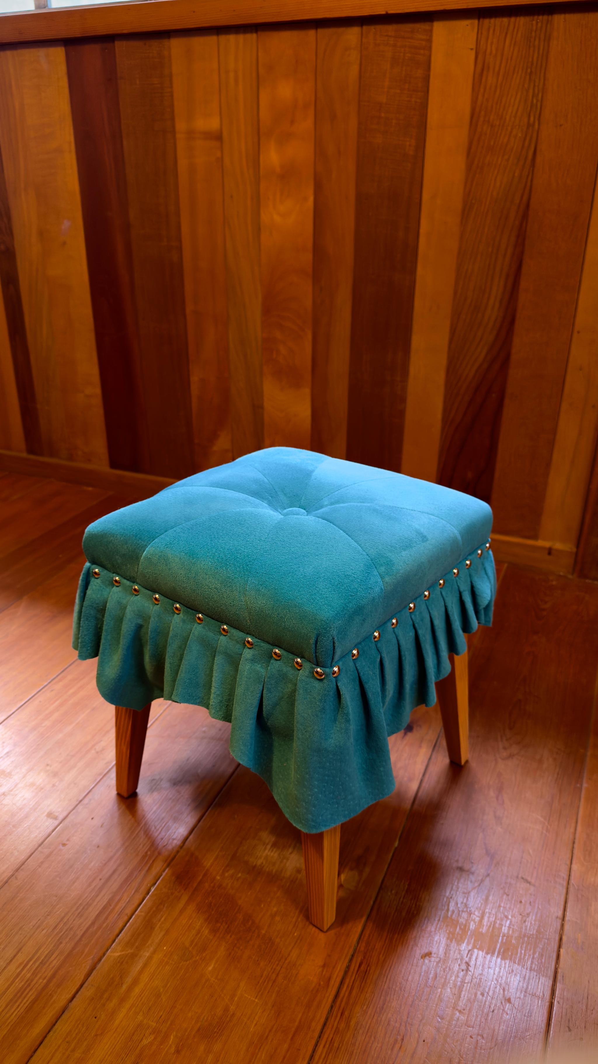 Swell Stool ~スウェル・スツール~ (豚革/マリンブルー)1枚目の画像